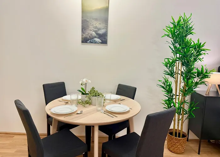Modern Stylish With Free Parking