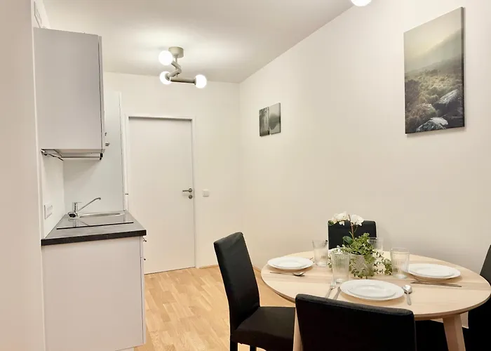 Modern Stylish With Free Parking